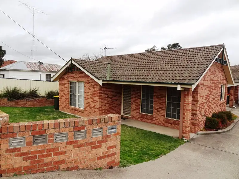 Main view of Homely unit listing, 1/354 Stewart Street, Bathurst NSW 2795