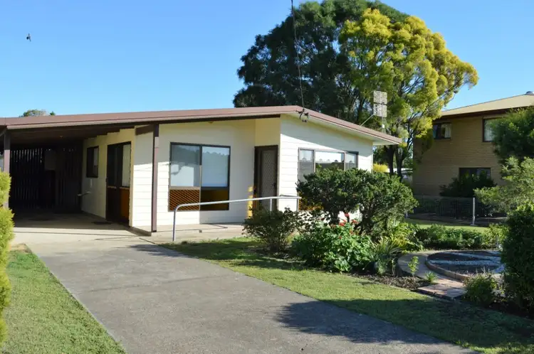 9 Winston St, Laidley QLD 4341