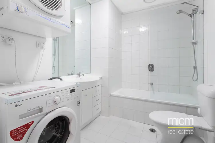 Sixth view of Homely apartment listing, 1/668 Bourke Street, Melbourne VIC 3000