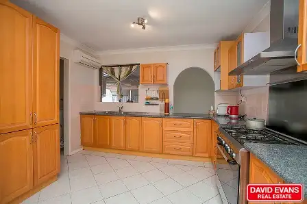 2 Hope Street, Beechboro WA 6063