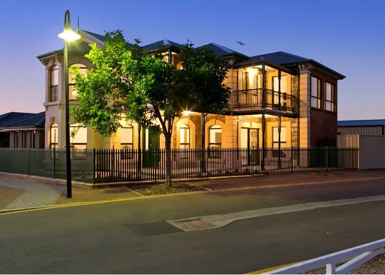2 Mackillop Street, Munno Para SA 5115