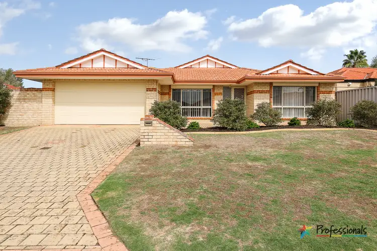 3 Deerina Green, Alexander Heights WA 6064