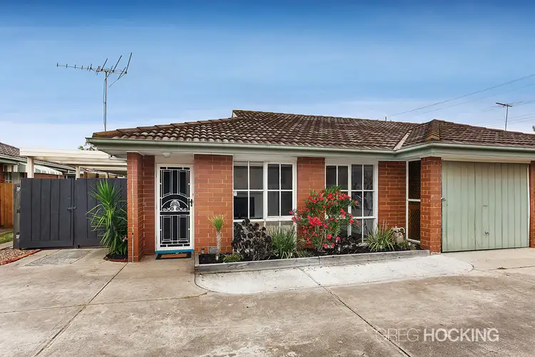 2/28 Grieve Parade, Altona VIC 3018