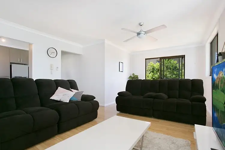 Sixth view of Homely unit listing, Unit @ 27 Peerless Avenue, Mermaid Beach QLD 4218