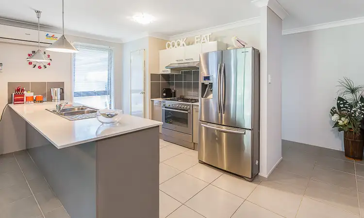Third view of Homely house listing, 10 Mavie Place, Wadalba NSW 2259