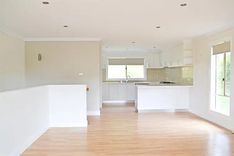 Sixth view of Homely house listing, 10 Eurabbie Street, Batlow NSW 2730