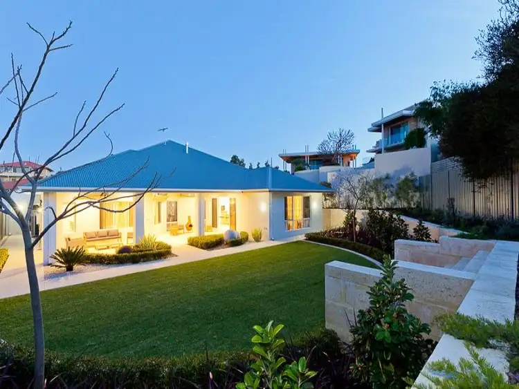 63 Kalinda Drive, City Beach WA 6015