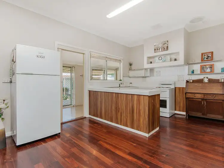 Sixth view of Homely house listing, 5 Clifton Crescent, Pinjarra WA 6208