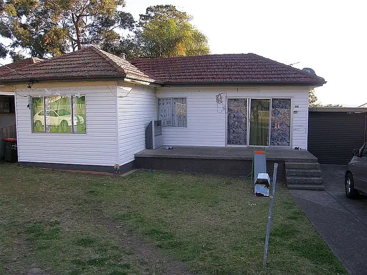 307 Woronora Road, Engadine NSW 2233