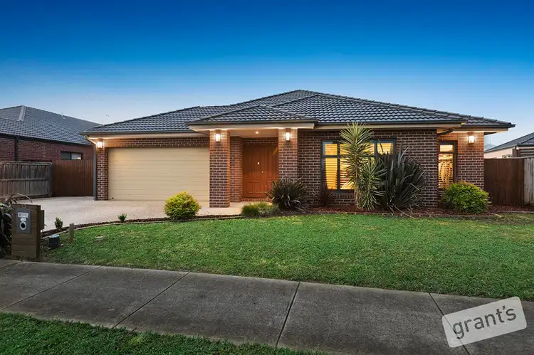 13 Bligh Boulevard, Pakenham VIC 3810