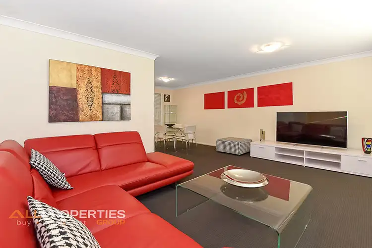 Second view of Homely house listing, 79 Oakview Street, Parkinson QLD 4115