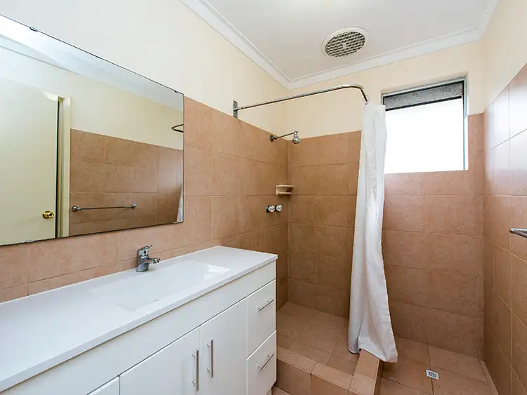 Sixth view of Homely house listing, 14/6-8 Pinewood Ave, Kardinya WA 6163