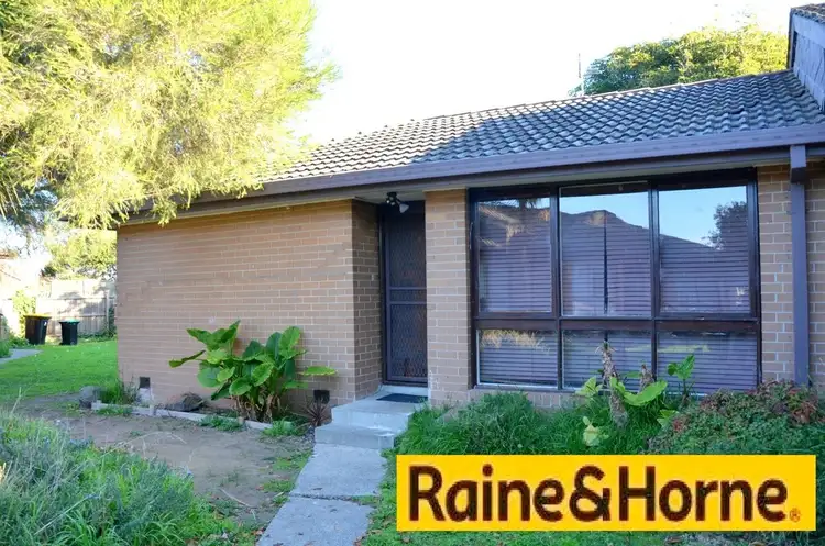 3/8 Rhoden ct, Dandenong North VIC 3175