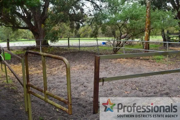 Sixth view of Homely rural property listing, 11 McMahon Court, Uduc WA 6220