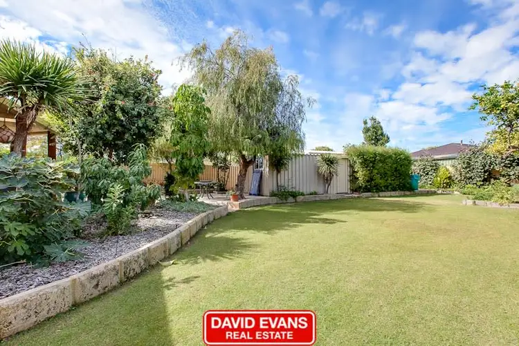 18 Noreena Avenue, Golden Bay WA 6174