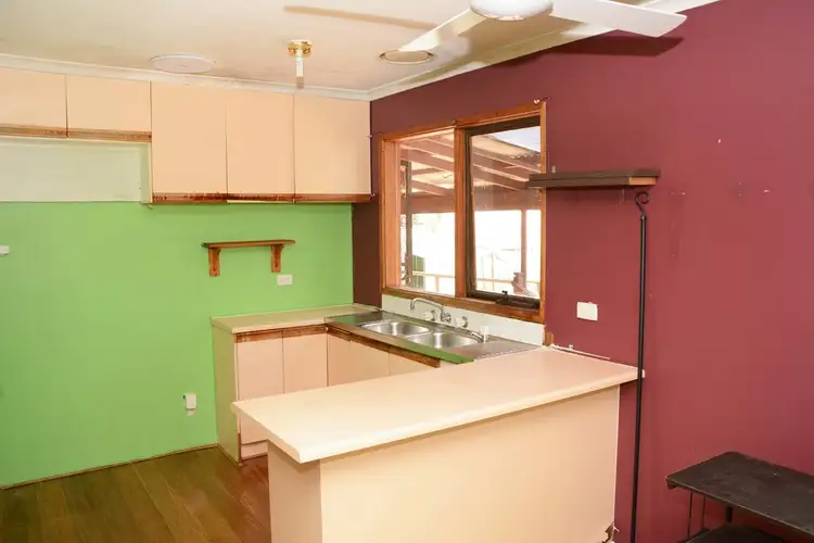 Fourth view of Homely house listing, 10 Arafura Road, Robinvale VIC 3549