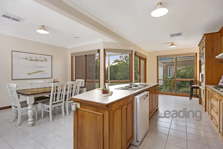 Fifth view of Homely house listing, 3 Knox Court, Sunbury VIC 3429