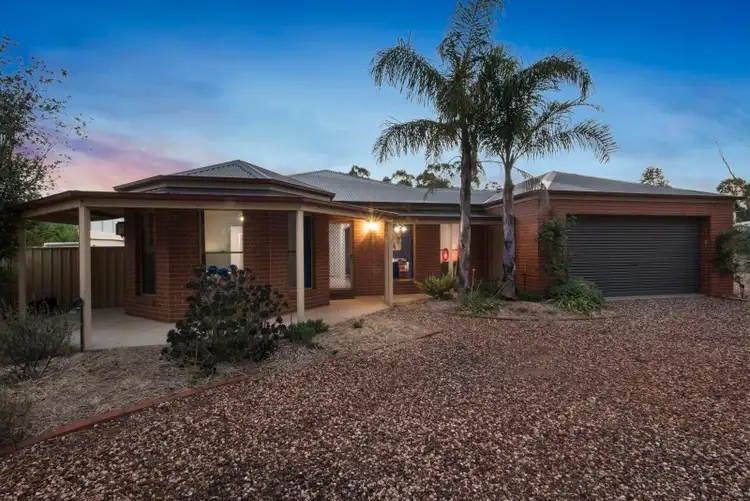 72 Monsants Road, Maiden Gully VIC 3551