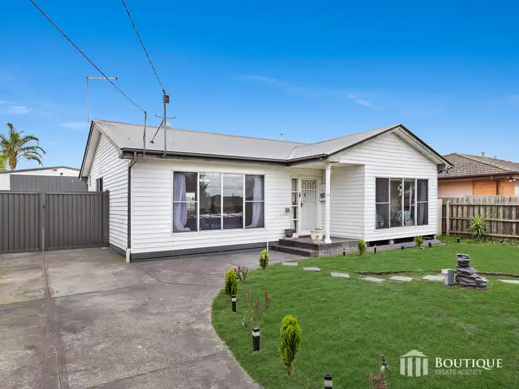 8 Efron Street, Dandenong North VIC 3175