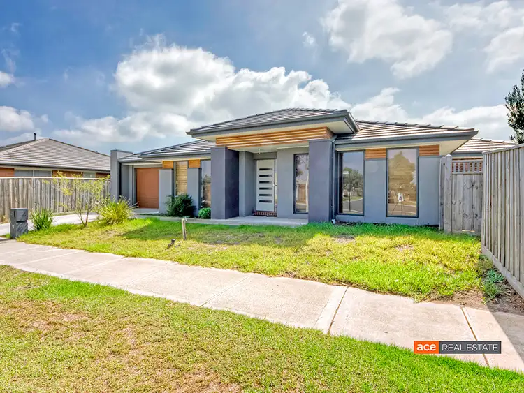 Second view of Homely house listing, 39 Edmund Drive, Tarneit VIC 3029