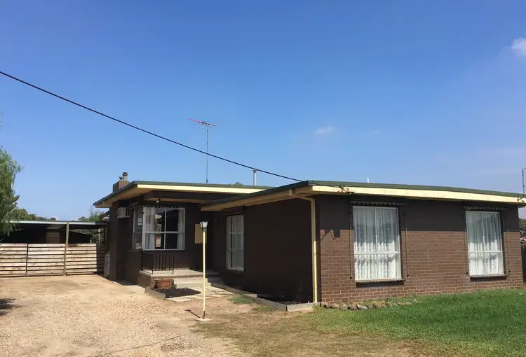 100 Stephenson Street, Lara VIC 3212