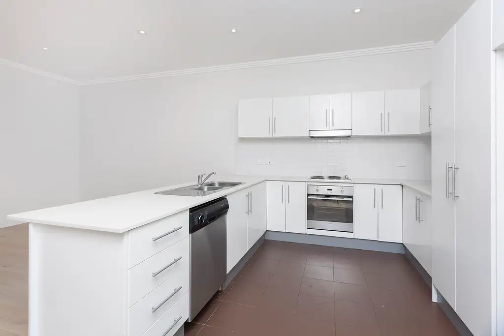 Main view of Homely house listing, 1/11 Stuart Street, Helensburgh NSW 2508