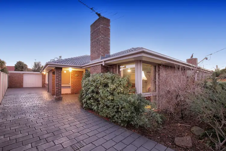 16 Gretna Close, Westmeadows VIC 3049