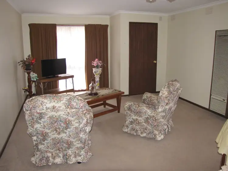 Second view of Homely unit listing, 2/7 Westbury Street, Moe VIC 3825