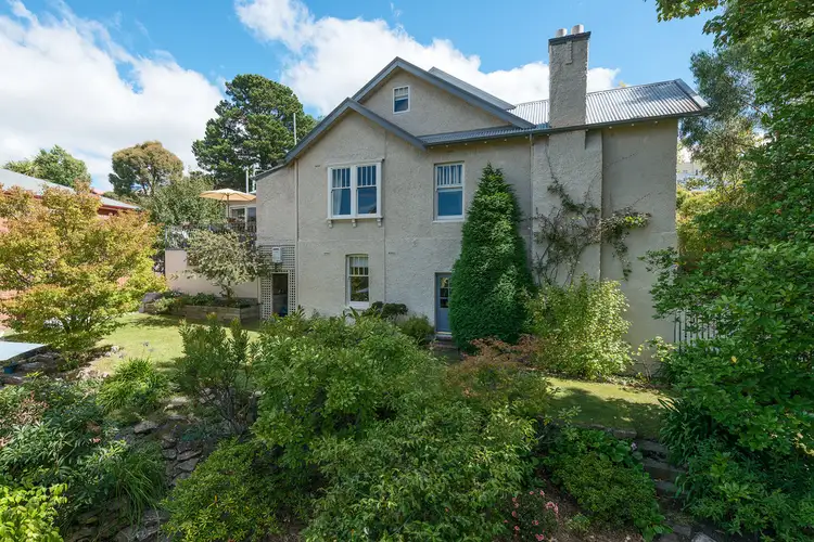 35 Montagu Street, Lenah Valley TAS 7008