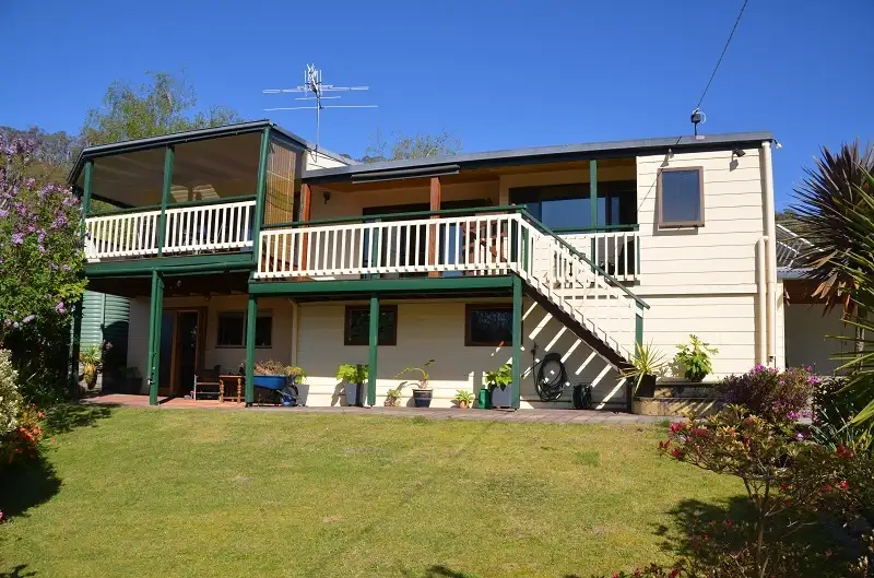 Main view of Homely house listing, 5 Reid Court, Tawonga South VIC 3698