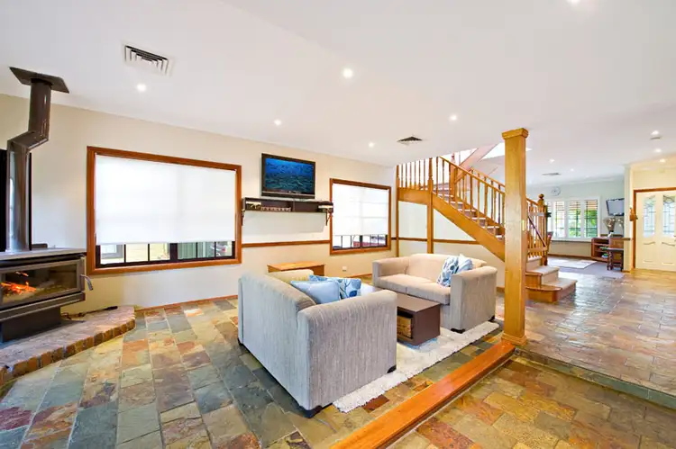 15 Enright Street, East Hills NSW 2213