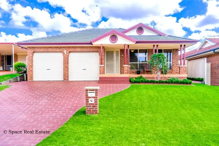 32 Kokoda Circuit, Mount Annan NSW 2567