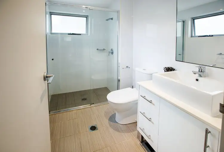 Seventh view of Homely unit listing, 4/83 Marine Parade, Redcliffe QLD 4020