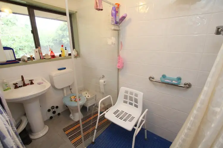Seventh view of Homely house listing, 9 Urquhart Street, Gordon VIC 3345