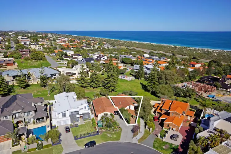 39B Tarongo Way, City Beach WA 6015