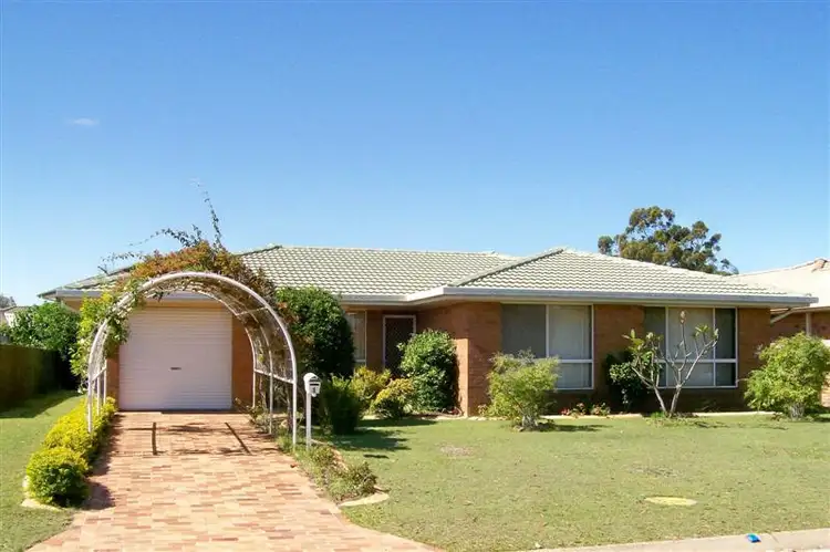 4 Grevillea Avenue, Yamba NSW 2464