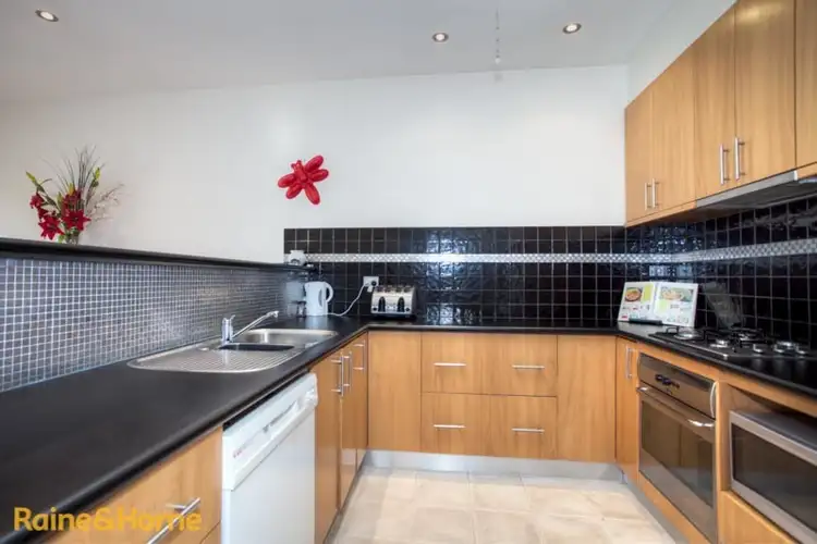 Third view of Homely house listing, 2/20 Turnberry Drive, Sunbury VIC 3429