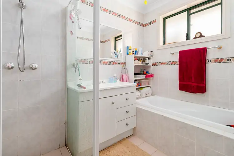 Fifth view of Homely villa listing, 1/31-33 Myee Road, Macquarie Fields NSW 2564