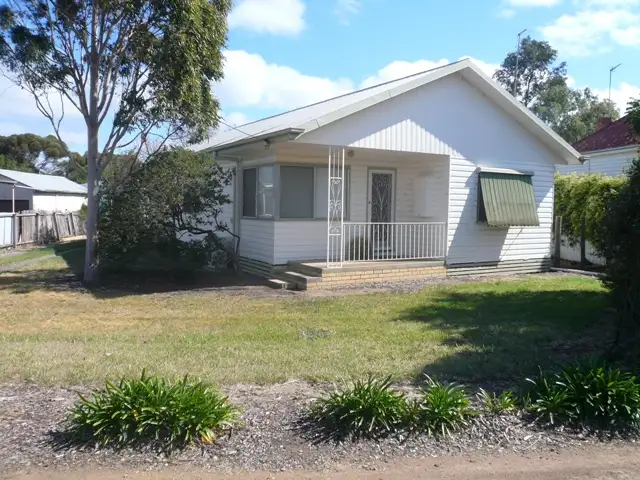32 Market Street, Minyip VIC 3392