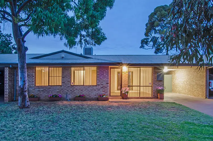 Fifth view of Homely house listing, 2/13 Parsons Street, Piccadilly, Kalgoorlie WA 6430