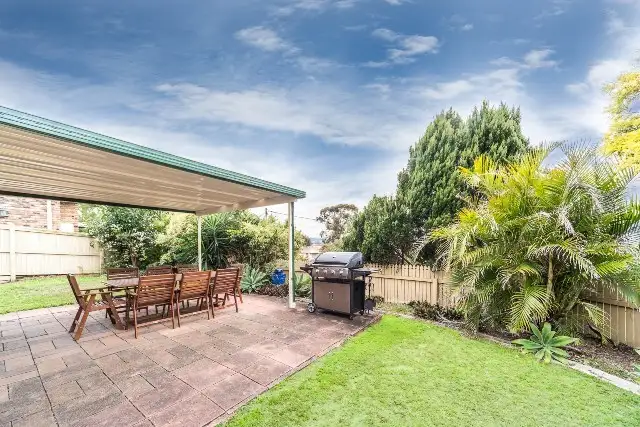 4 Wantana Crescent, Edens Landing QLD 4207