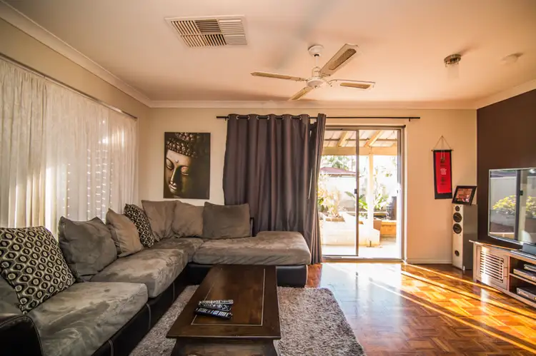 Second view of Homely house listing, 5 Federal Close, Gosnells WA 6110