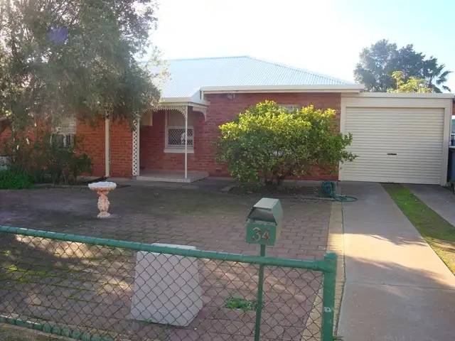 34 Barry St, Risdon Park South SA 5540