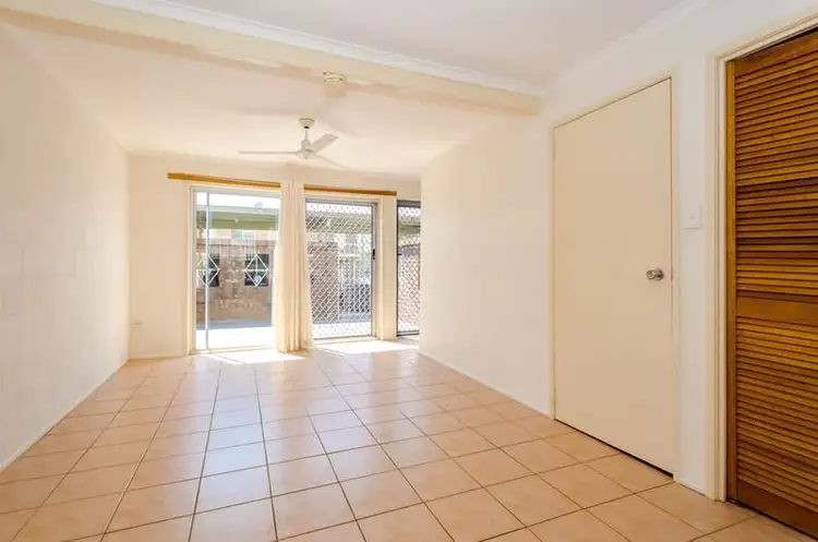 Fourth view of Homely unit listing, 5/71 Off Lane, South Gladstone QLD 4680