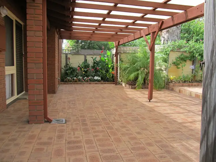 Fourth view of Homely house listing, 1/9 Glencairn Way, Parkwood WA 6147