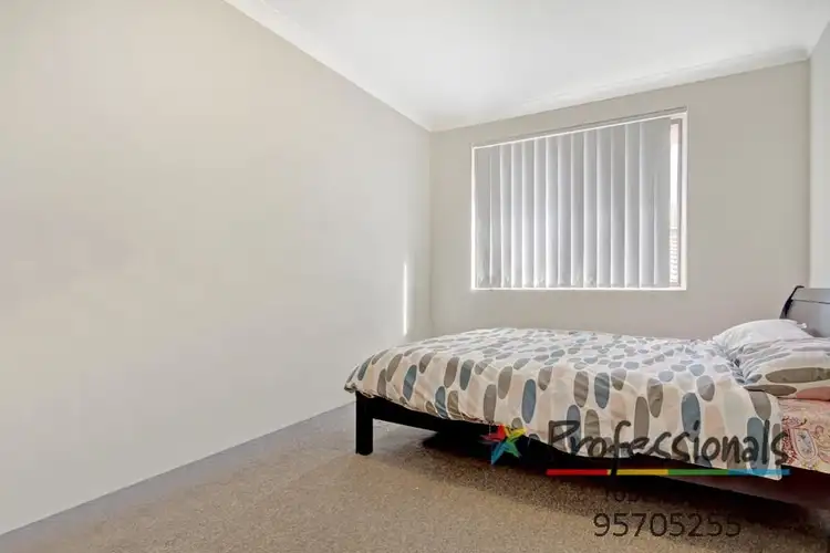 Fifth view of Homely unit listing, 5/10-12 Carnarvon Street, Carlton NSW 2218