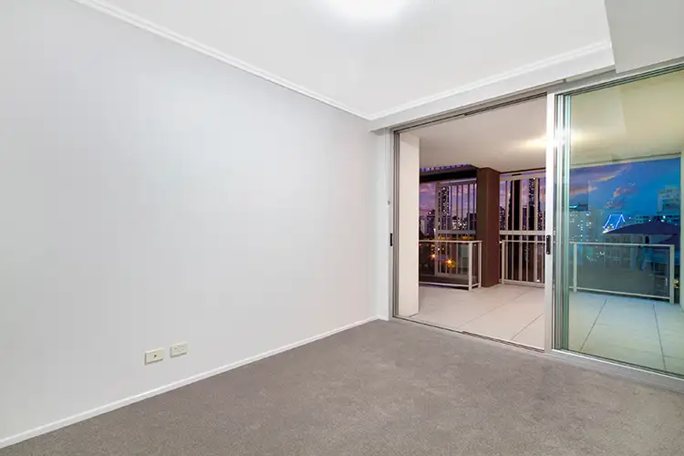 Seventh view of Homely unit listing, 12/89 Lambert Street, Kangaroo Point QLD 4169