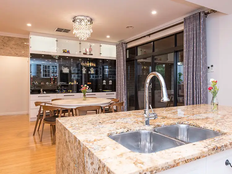 Sixth view of Homely house listing, 21 Majorelle Parkway, Aubin Grove WA 6164