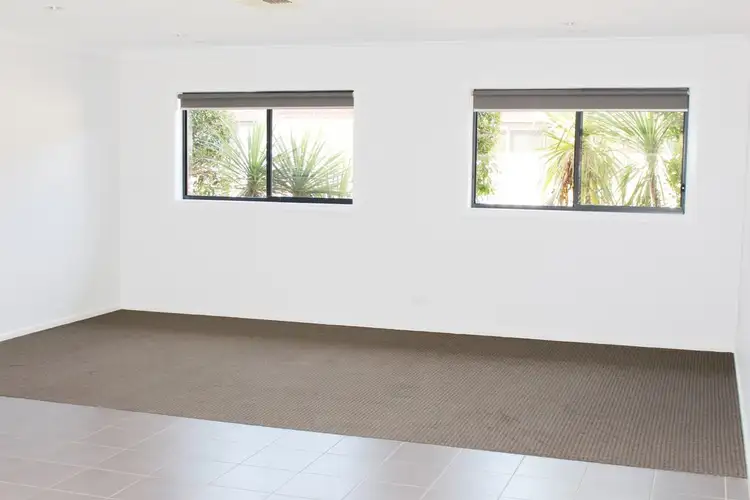 Sixth view of Homely house listing, 1/33 Lakeviews Circuit, Yarrawonga VIC 3730