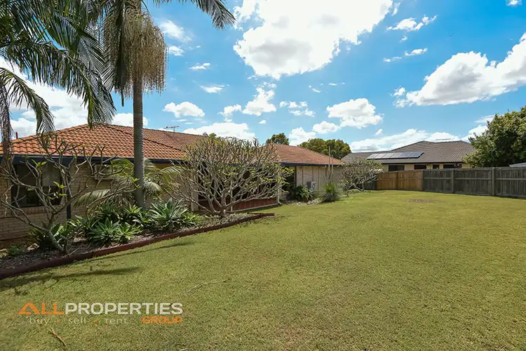 Second view of Homely house listing, 31 Tarra Place, Parkinson QLD 4115